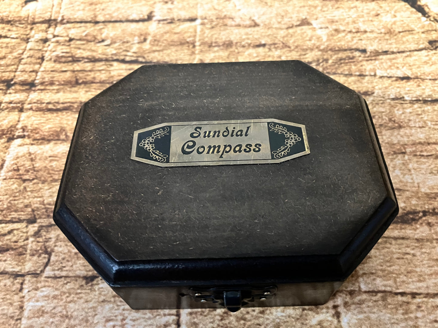 sundial en kompas F. Cox 100 Newgate St. London.