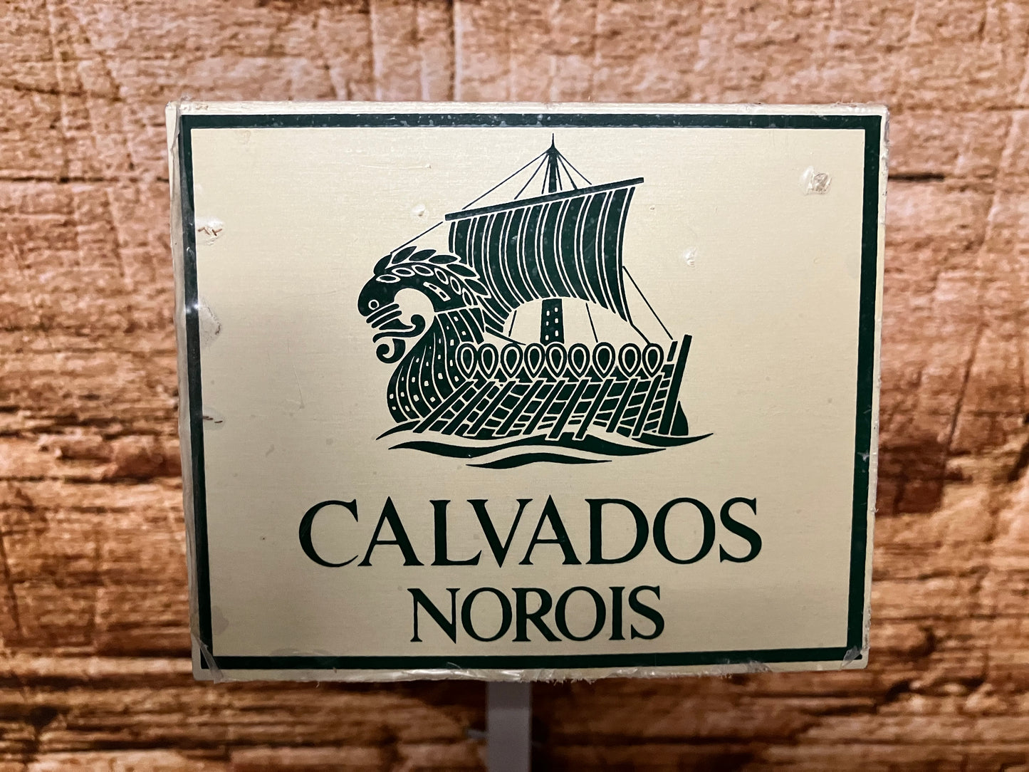 Calvados Norois dispenser