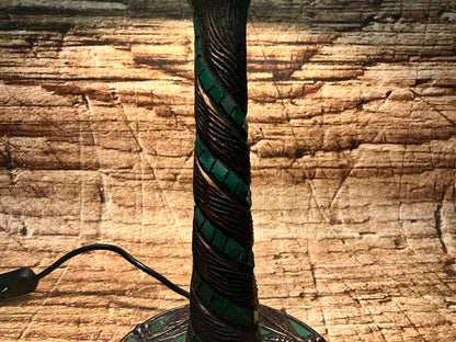 Stained glass table lamp (Dragonfly).