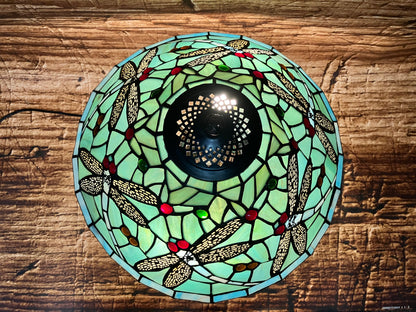 Stained glass table lamp (Dragonfly).