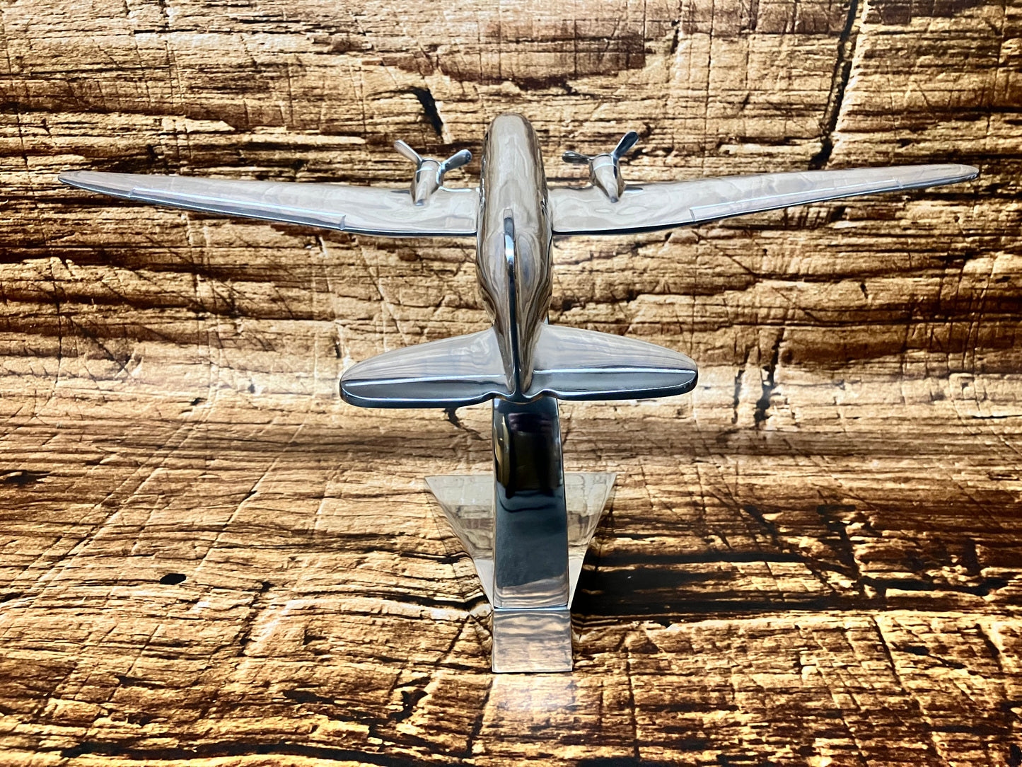 Douglas Dakota vliegtuig aluminium