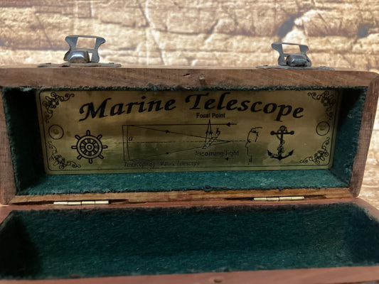 Teleskop Dollond London 1941 im Kistchen.