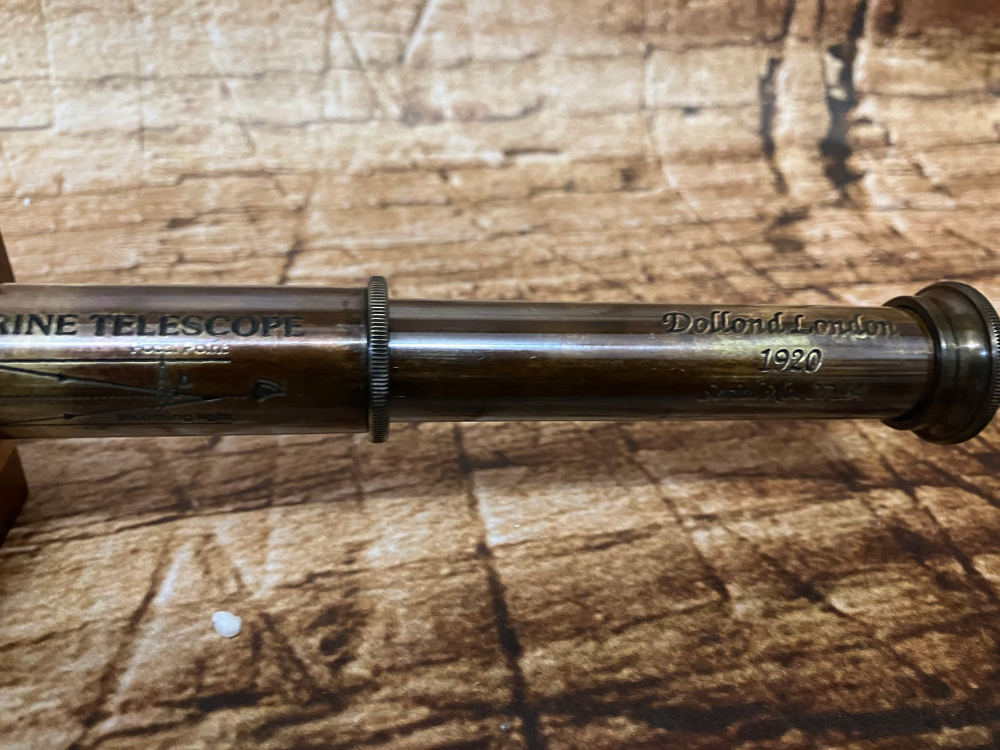 Telescoop Dollond London 1920 in kistje.
