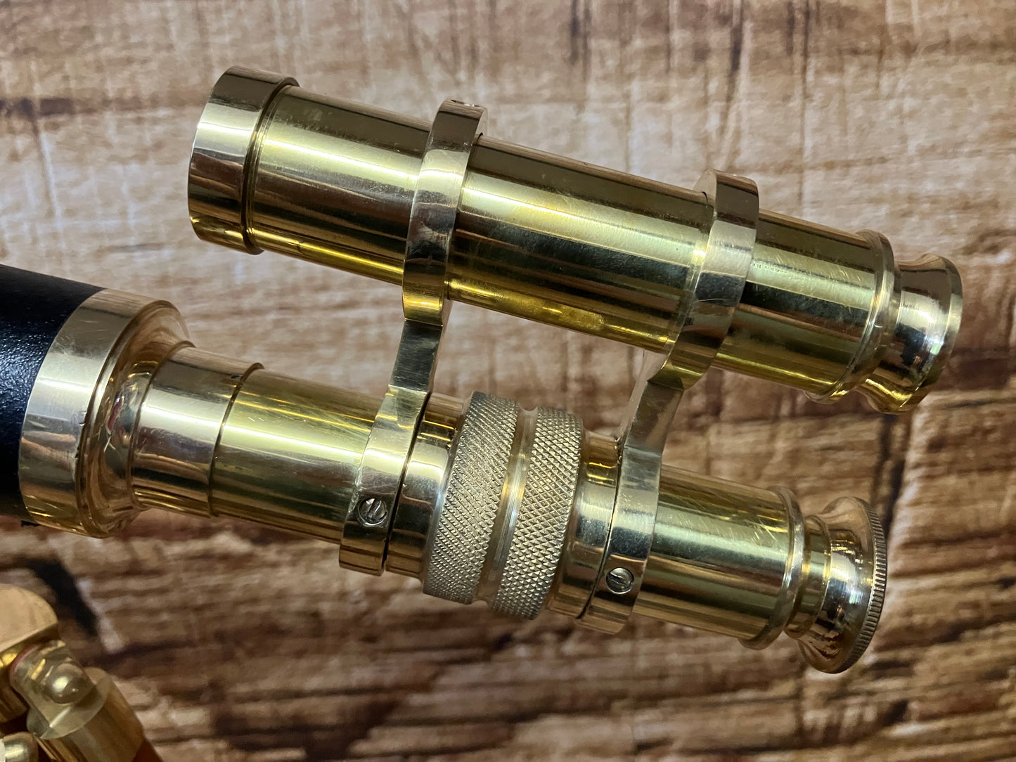 Telescoop op statief