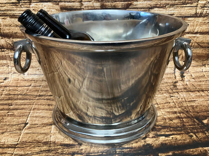 Champagnerkühler mit Ringen