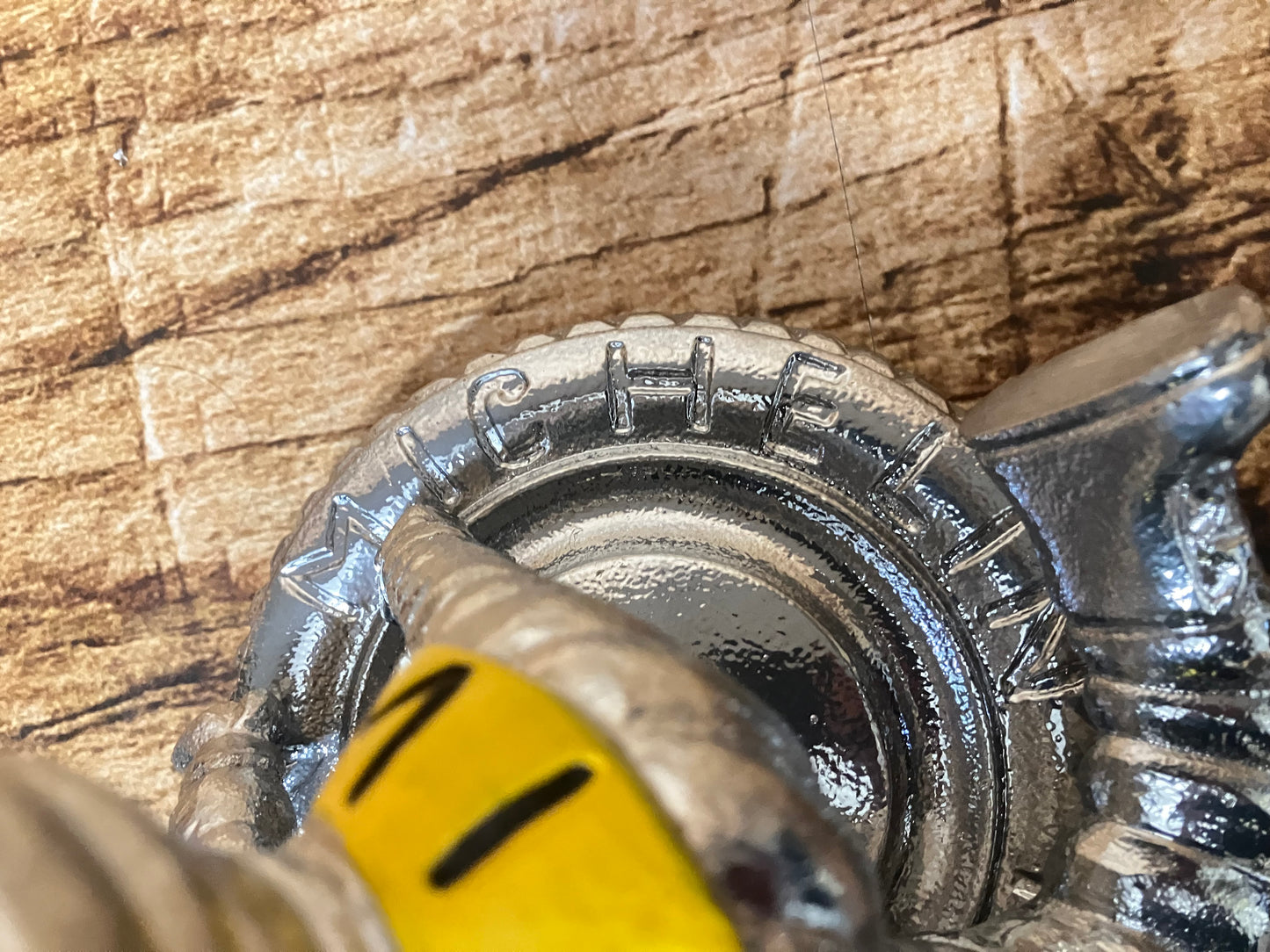 Bibendum Michelin mascott aluminium sculptuur