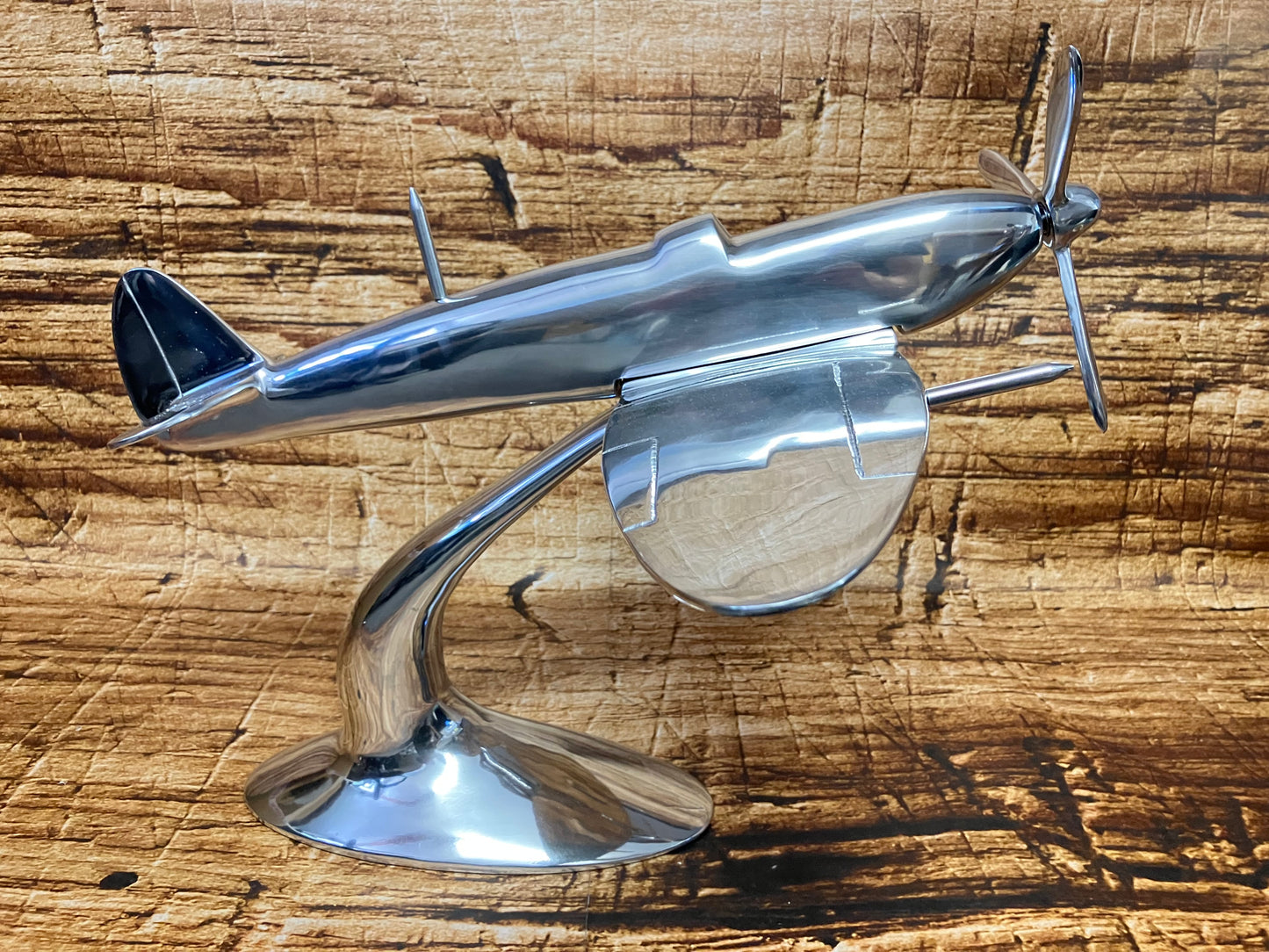 Submarine Spitfire aluminium sculptuur XL