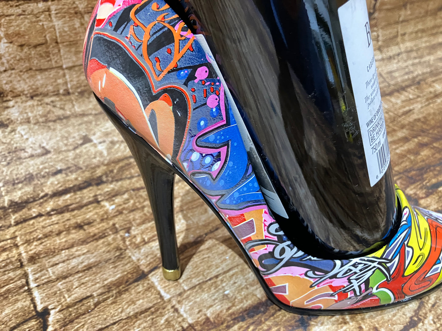 Flessenhouder Street Art Pumps