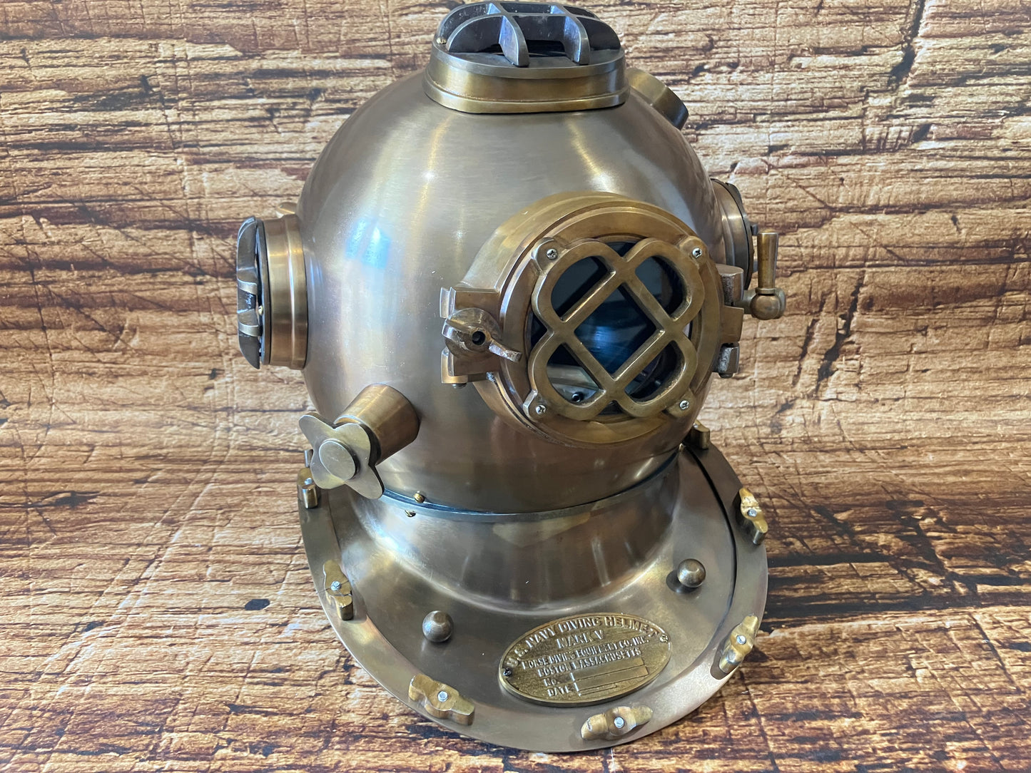 Diving Helmet Mark V U.S. Navy diving helmet
