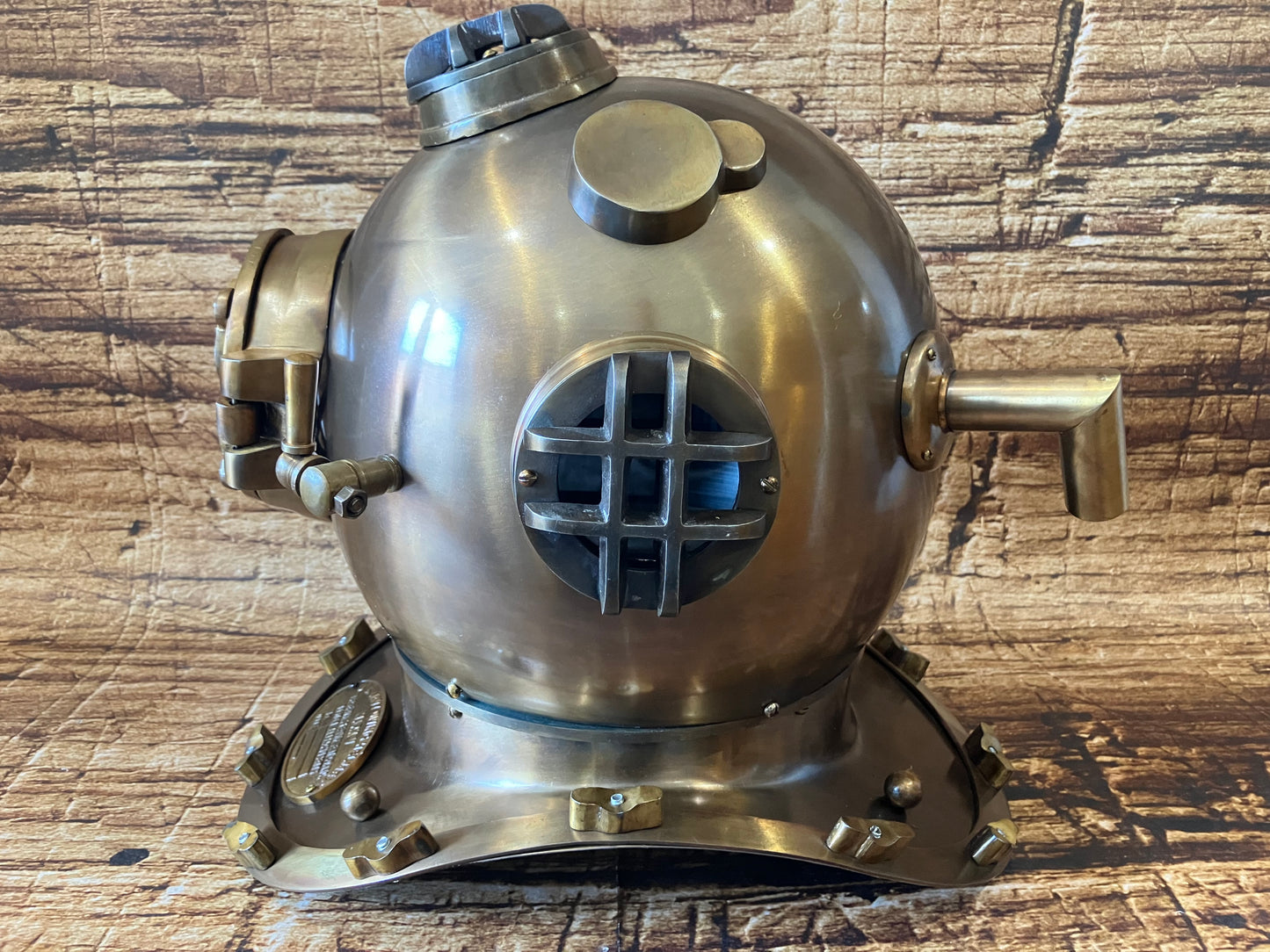 Diving Helmet Mark V U.S. Navy diving helmet