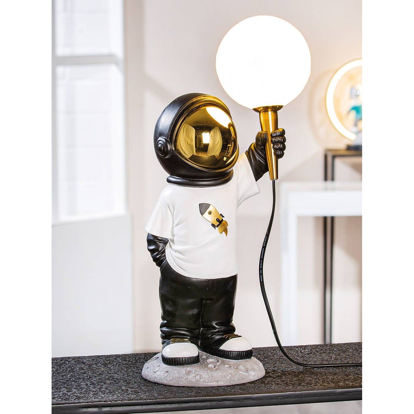 Astronaut Apollo tafellamp, 46,5 cm hoog
